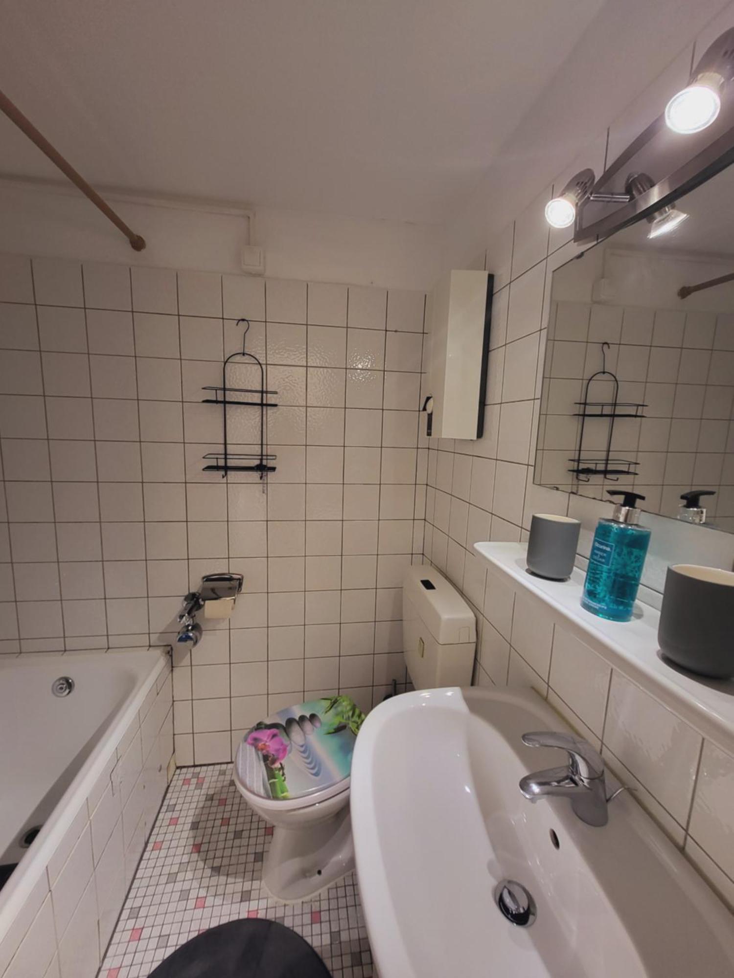 Zentrales Apartment Mit Balkon Und Parkplatz Трир Экстерьер фото